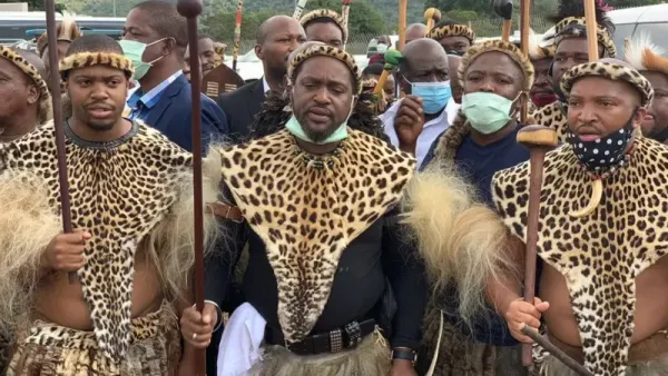 Battle to Dethrone South Africa's Zulu King Reaches Court